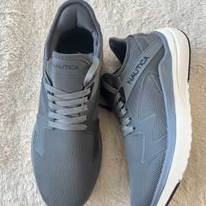 Brand new Men's Nautica Designer Charcoal and White Sneakers